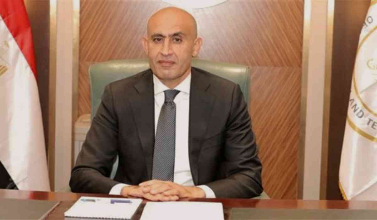بشكل نهائي إلغاء علم النفس والفلسفة لطلاب الشعبة الأدبية بالثانوية العامة 5 بشكل نهائي إلغاء علم النفس والفلسفة لطلاب الشعبة الأدبية بالثانوية العامة