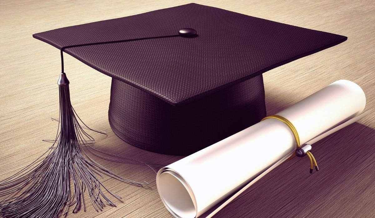 عاجل.. المجلس الأعلى للجامعات يشدد على ضوابط حفلات التخرج ويمنعها خارج الحرم الجامعي 5 عاجل.. المجلس الأعلى للجامعات يشدد على ضوابط حفلات التخرج ويمنعها خارج الحرم الجامعي