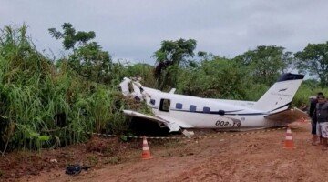 plane crashes over houses near Sao Paulo