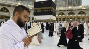 Controls Umrah trips rituals