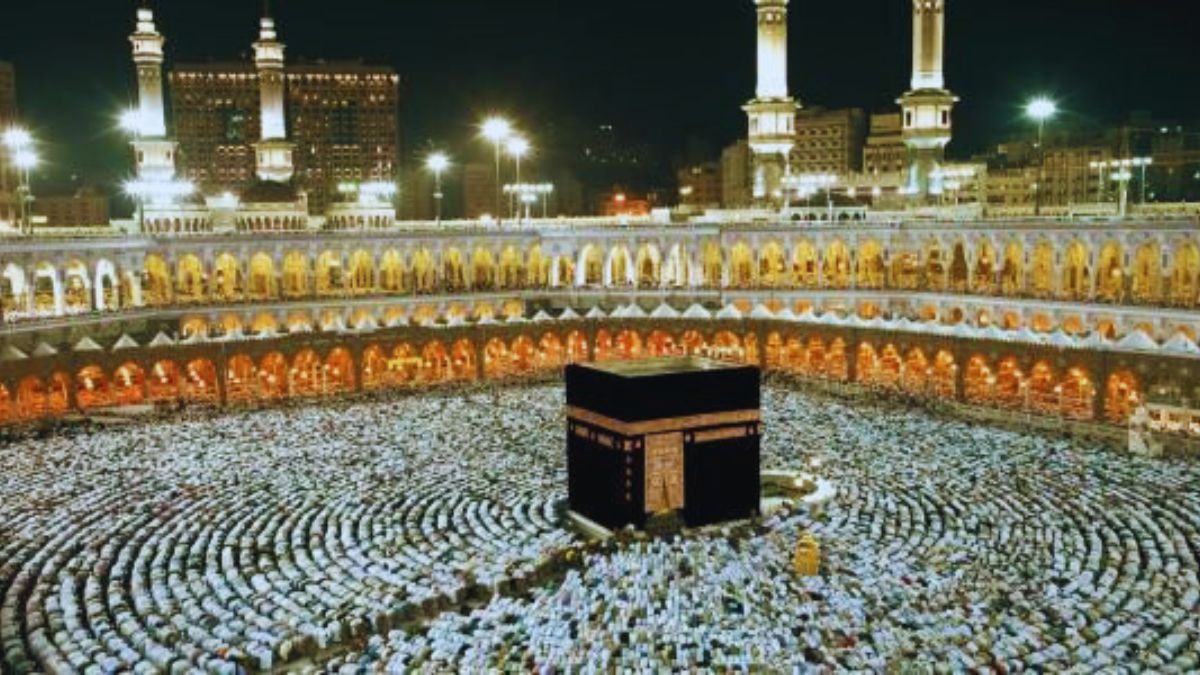 موعد ليلة ختم القرآن في رمضان بالحرم المكي 2025م 