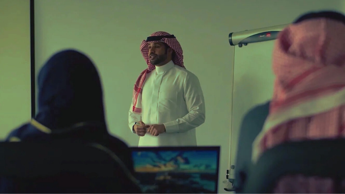كيفية التقديم على وظائف برنامج عزم 