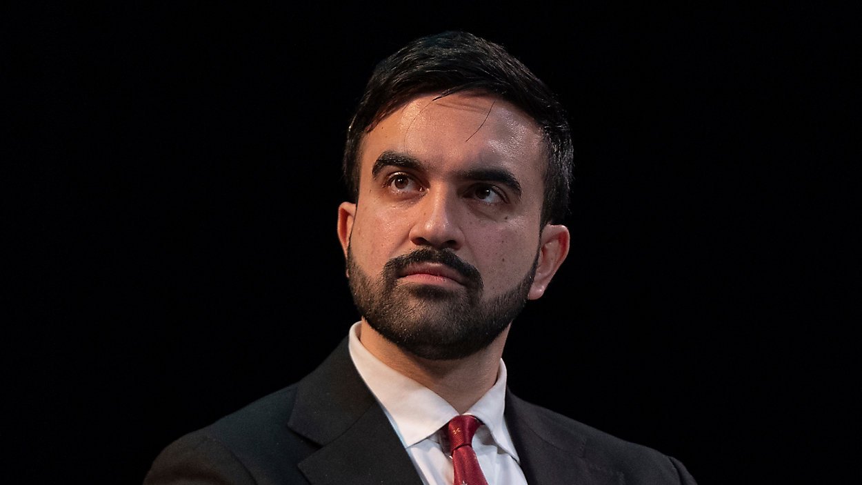 من هو "زهران ممداني" الذي يصبح أول عمدة مسلم لنيويورك؟ 6 أول عمدة مسلم لنيويورك